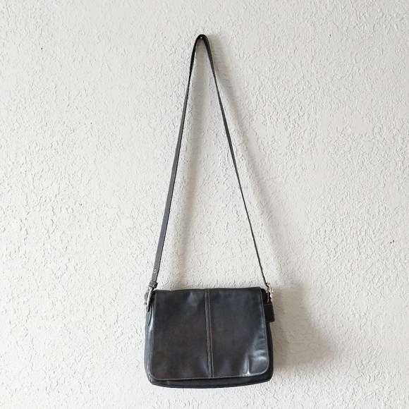 Coach Hampton black purse - Picture 2 of 8